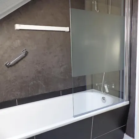 Apartamento Exclusive - *